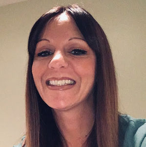 Meet your Posher, Ellena